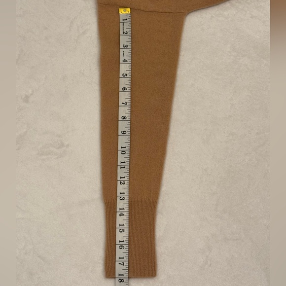 NWT Vineyard Vines Camel 100% Cashmere Pickleball Intarsia Sweater Size: XS - Picture 6 of 13